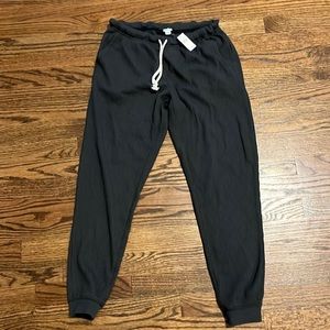 NWT Aerie gray waffle joggers Medium Long